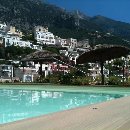 Hotel Posa Posa 4*
