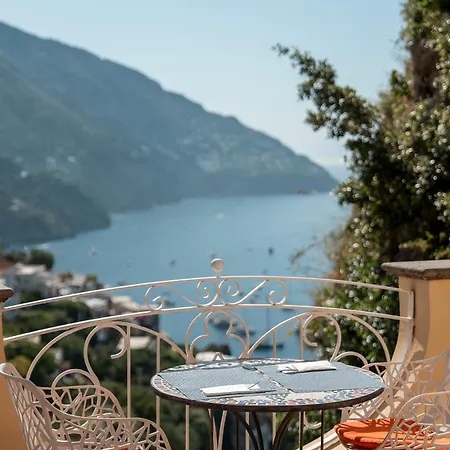 מלון Posa Posa 4*