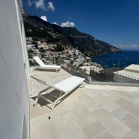 Posa Posa Hotel 4*