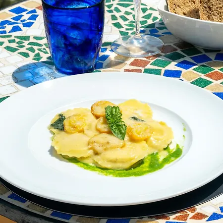 Posa Posa Отель